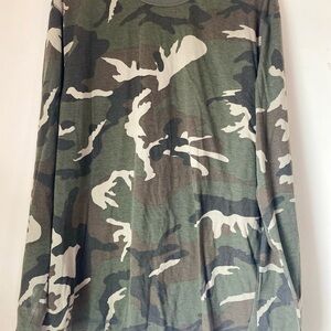 old navy camo long sleeve shirt xl